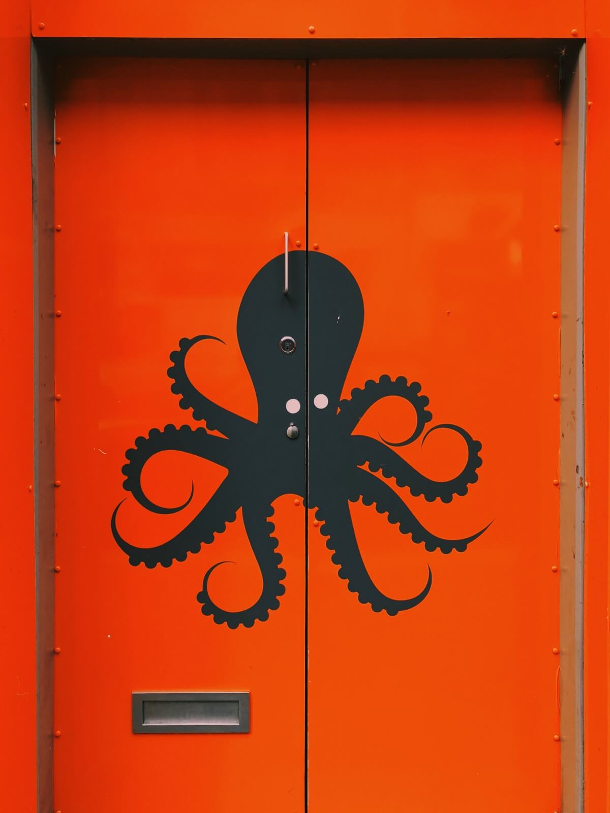 The CI-Octopus… Extremely Scalable Jenkins master/slaves on Kubernetes.