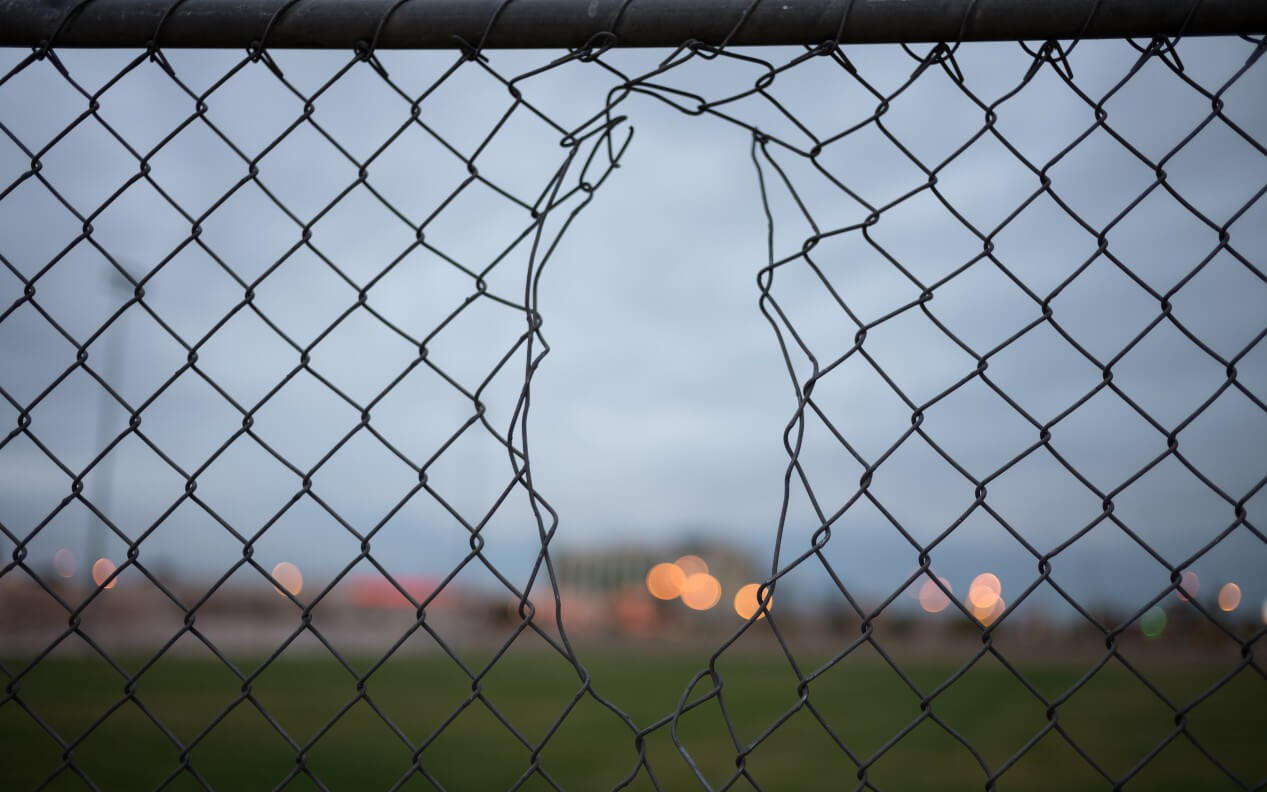Develop for Safety and Protect User Privacy through Geofencing