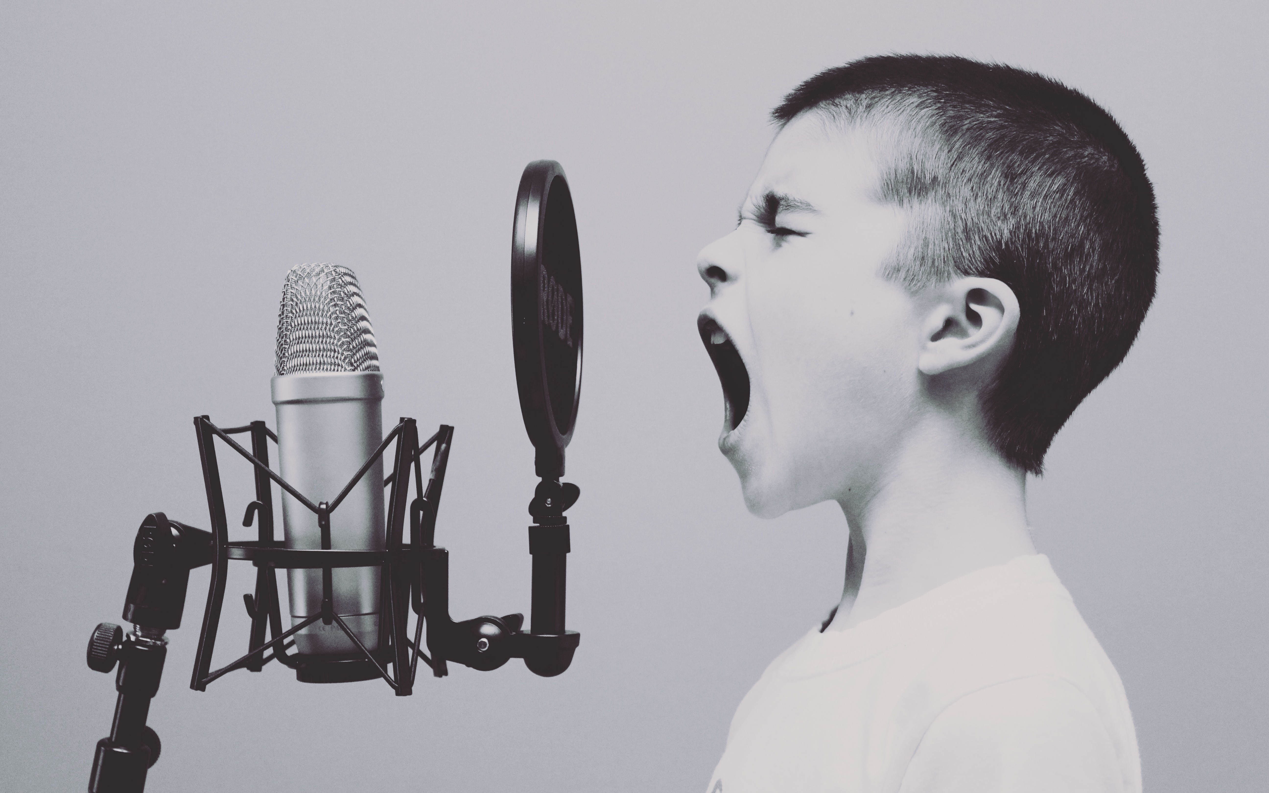 Asynchronous Communication With Queues and Microservices: A Perfect Combina