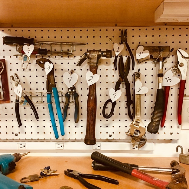 Docker Tools for Modernizing Traditional Applications